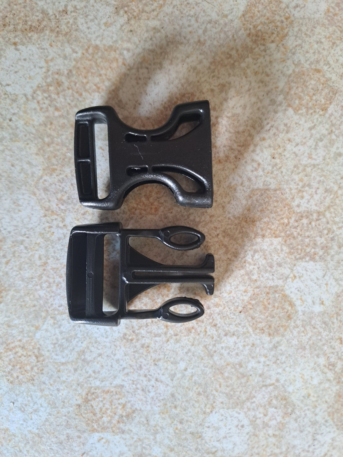 ITW Nexus Airloc Lightweight Side Release Buckles Black Plastic Clips All Sizes