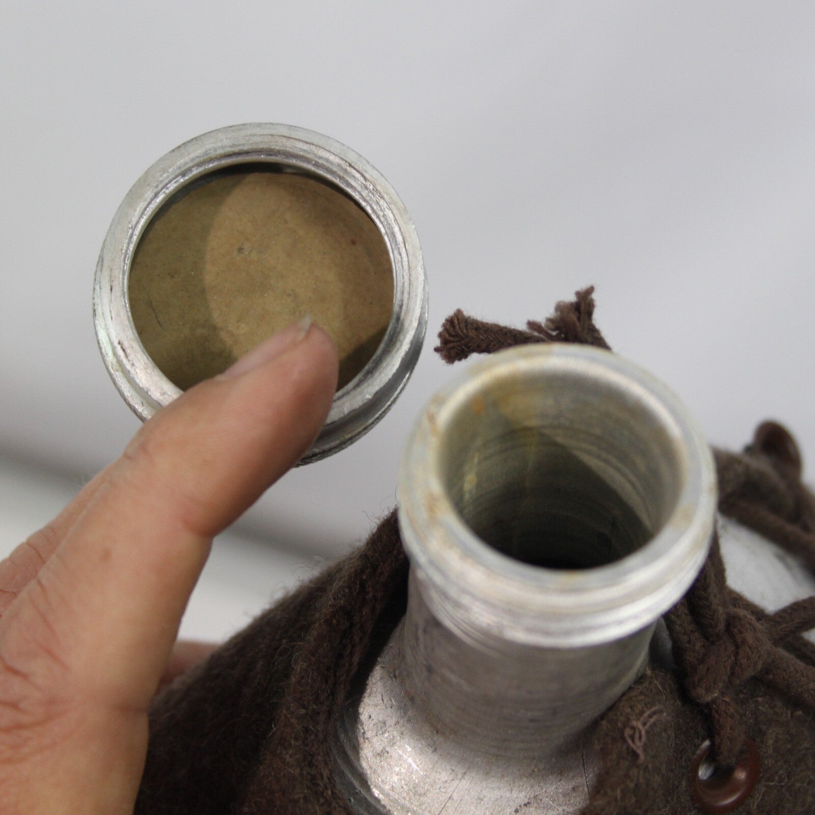 Genuine Surplus Romanian Army Metal Water Bottle with Wool Cover Laces 3234