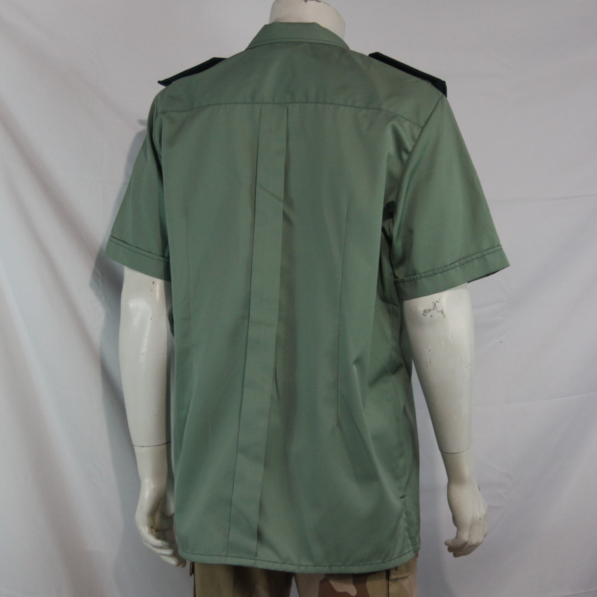 NEW Spanish Civil Guard Short Sleeve Shirt Genuine Surplus 40 & 42"(4068)