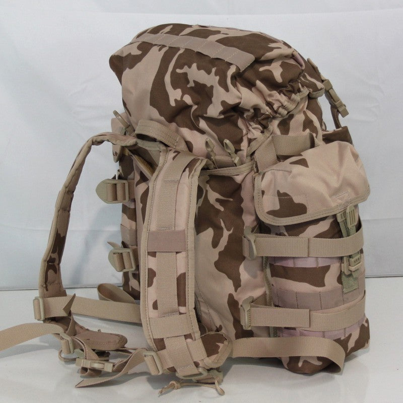 NEW Genuine Surplus Czech Army Desert Rucksack Daysack Camo Holes in Base (3371)