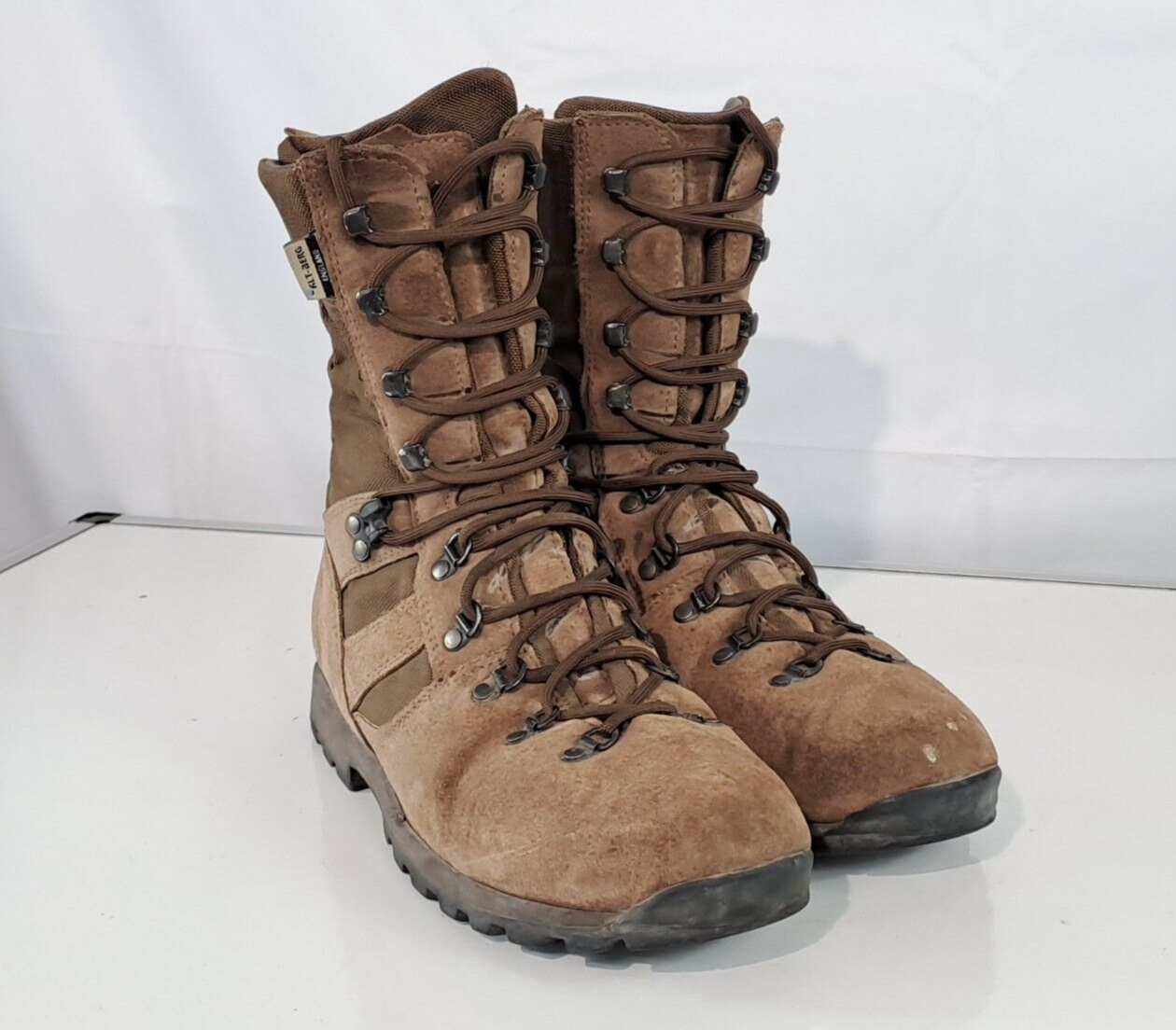 Genuine Surplus British Forces Altberg Gore-tex Lined Boots 11 XNarrow (2549