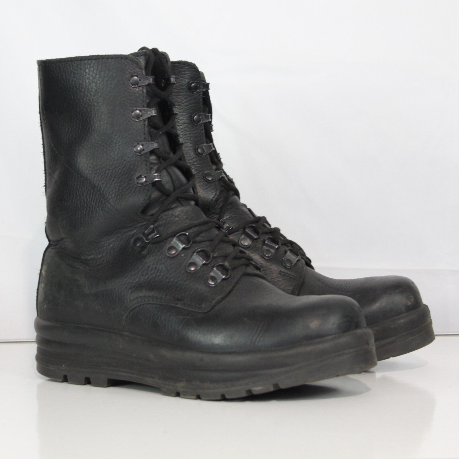 Genuine Surplus Swiss Army Black Leather Ranger Boots Grade 1 (3309)