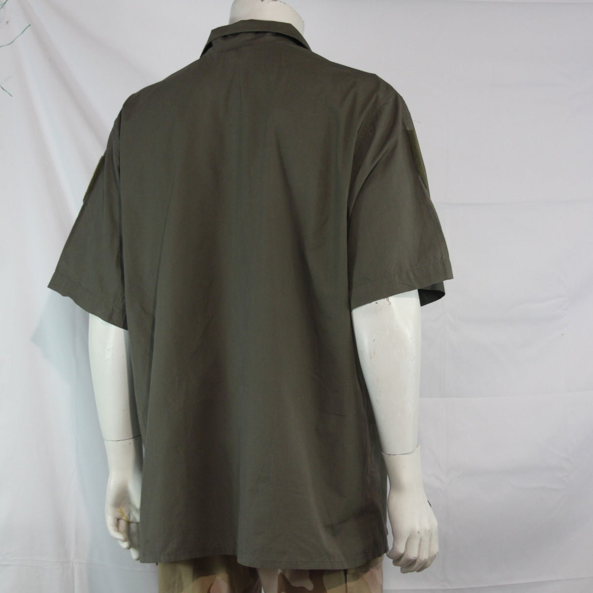 Genuine Surplus Austrian Overhead Shirt 100% Cotton Olive Green 44-46" (4064)