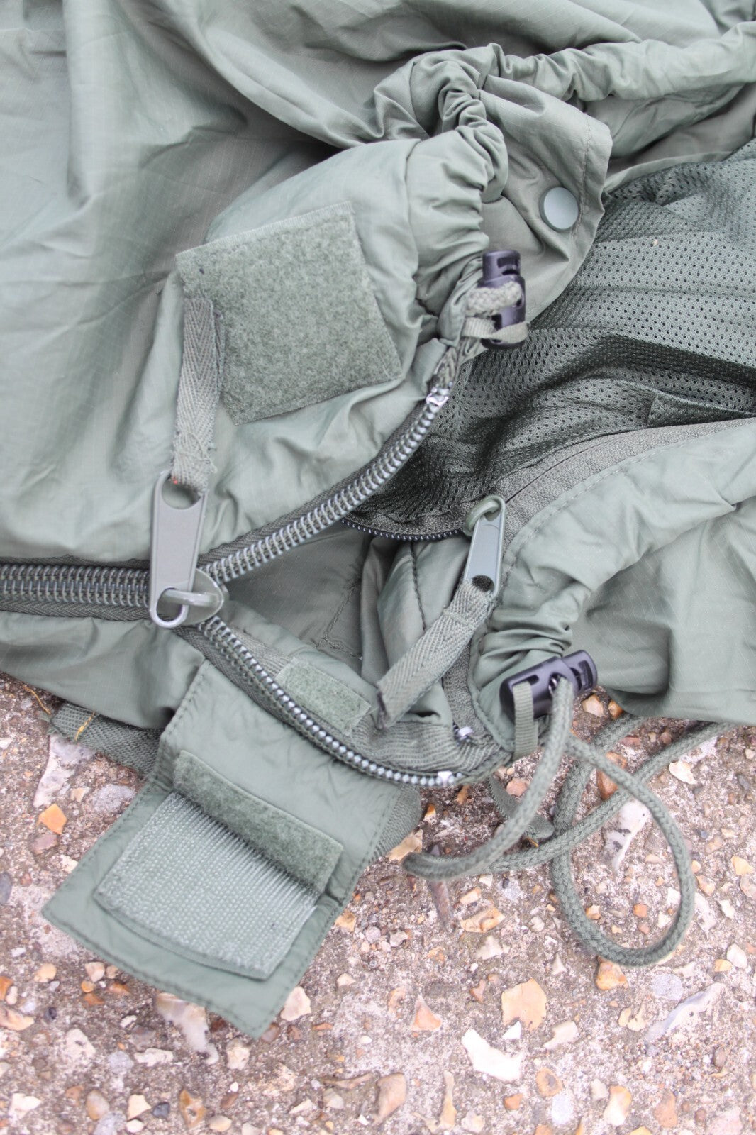 Genuine Surplus British Army Tropical 1 Season Sleeping Bag repaired (2224)
