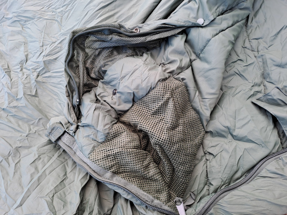 Genuine Surplus Spanish Military Sleeping Bag Lightweight 2 Season (2556)